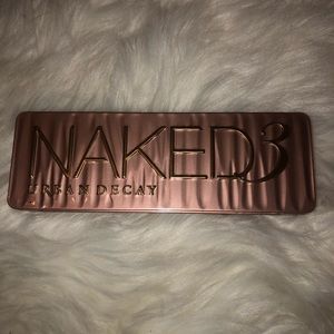 💛Naked 3 Urban Decay💛